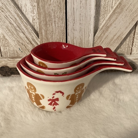 Grace’s Bakeshop Gingerbread Measuring Cups - Picture 2 of 8
